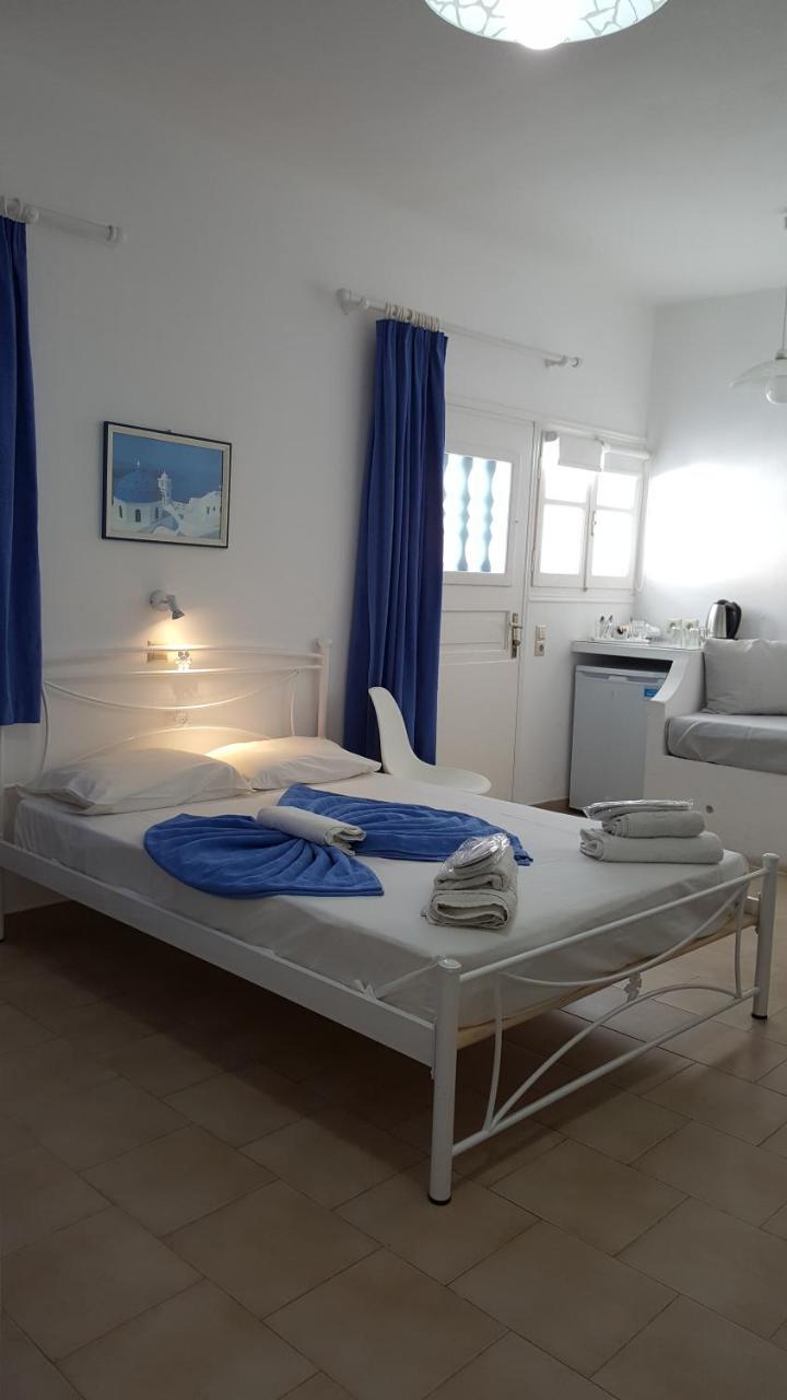 Santa Barbara Hotell Perissa  Rum bild